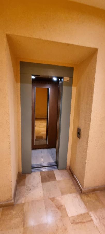 Loft 80M2 En Plein Coeur De La Vieille Ville 3 Etoiles Toulon Bagian luar foto