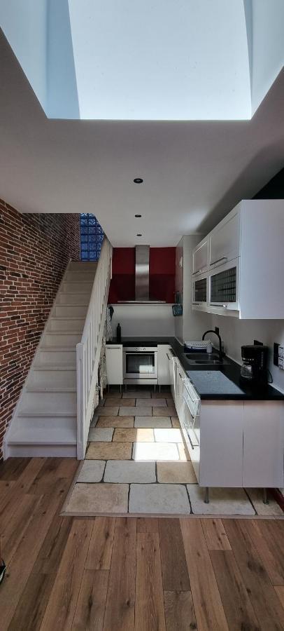 Loft 80M2 En Plein Coeur De La Vieille Ville 3 Etoiles Toulon Bagian luar foto