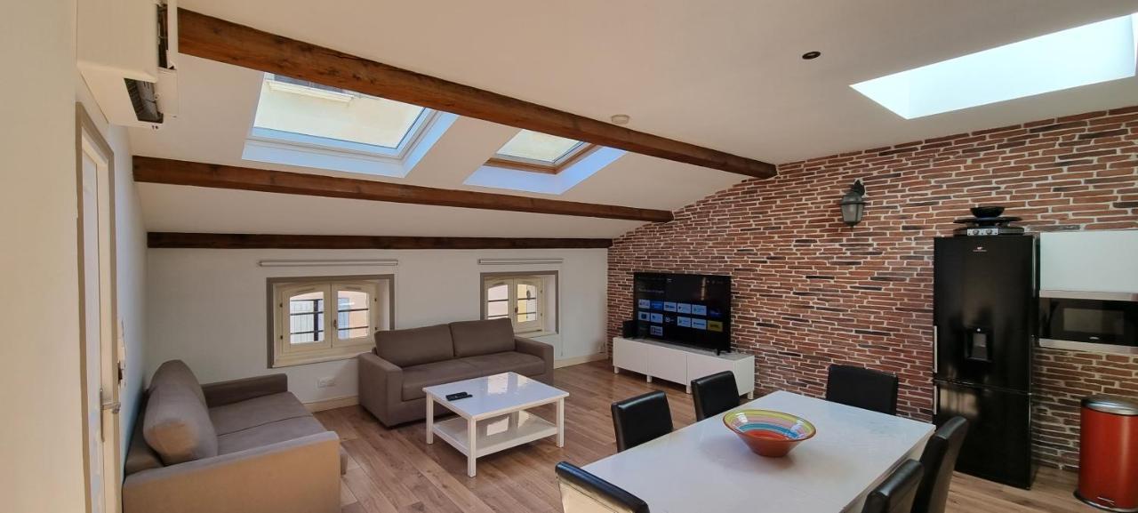 Loft 80M2 En Plein Coeur De La Vieille Ville 3 Etoiles Toulon Bagian luar foto