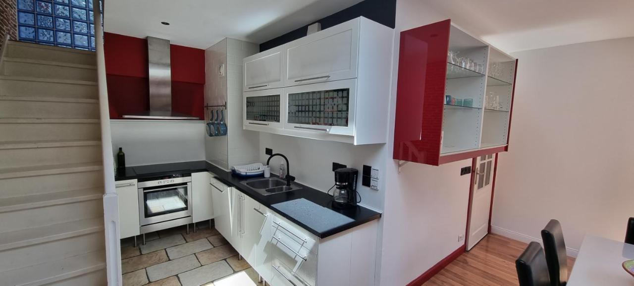 Loft 80M2 En Plein Coeur De La Vieille Ville 3 Etoiles Toulon Bagian luar foto