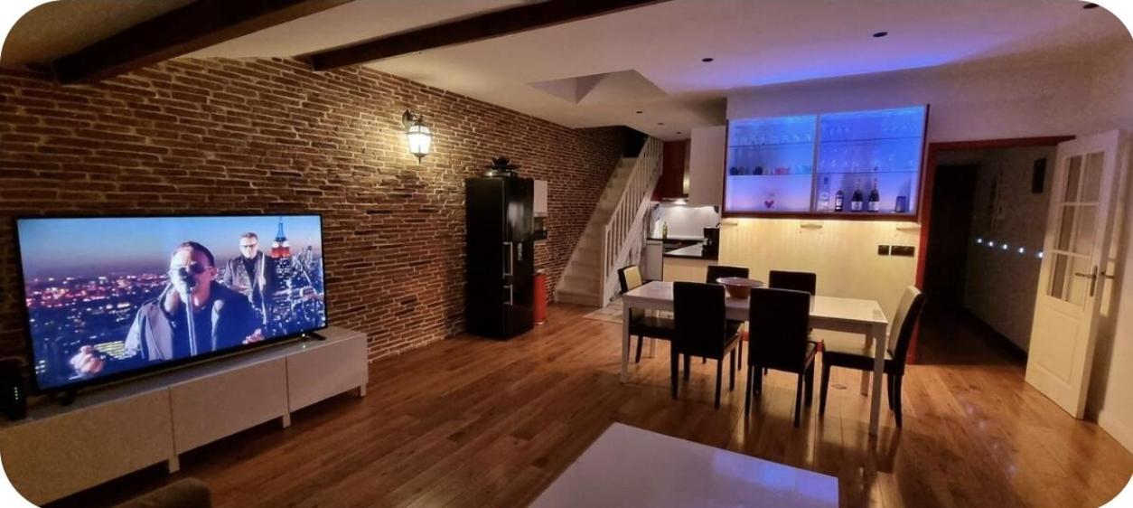 Loft 80M2 En Plein Coeur De La Vieille Ville 3 Etoiles Toulon Bagian luar foto